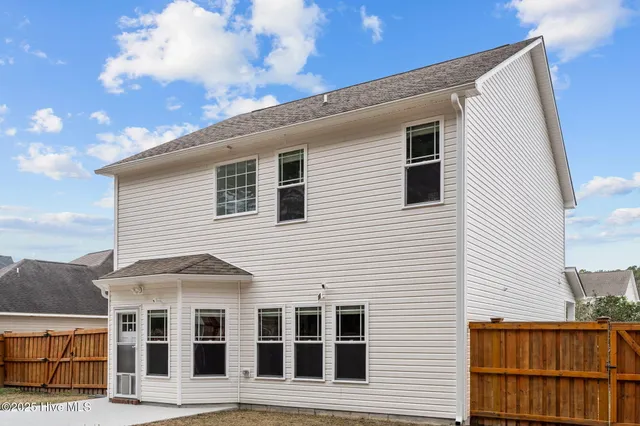 $361,500 | 806 Fort Sumter Way, Swansboro, NC 28584