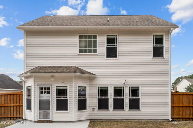 $361,500 | 806 Fort Sumter Way, Swansboro, NC 28584