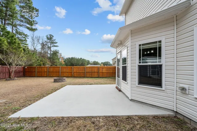 $361,500 | 806 Fort Sumter Way, Swansboro, NC 28584