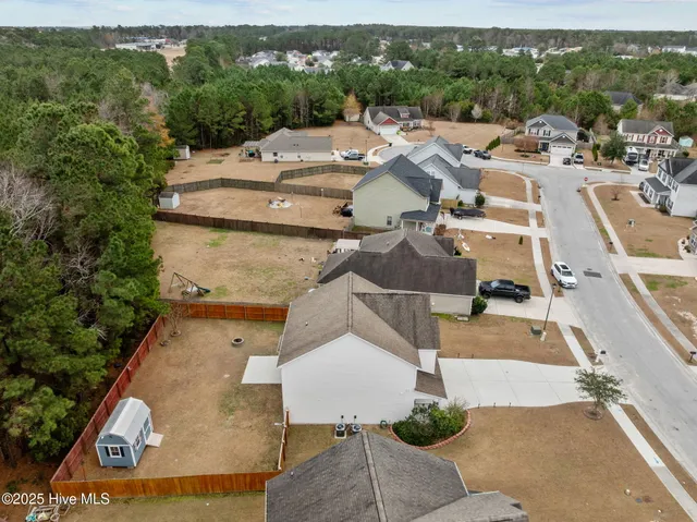 $361,500 | 806 Fort Sumter Way, Swansboro, NC 28584