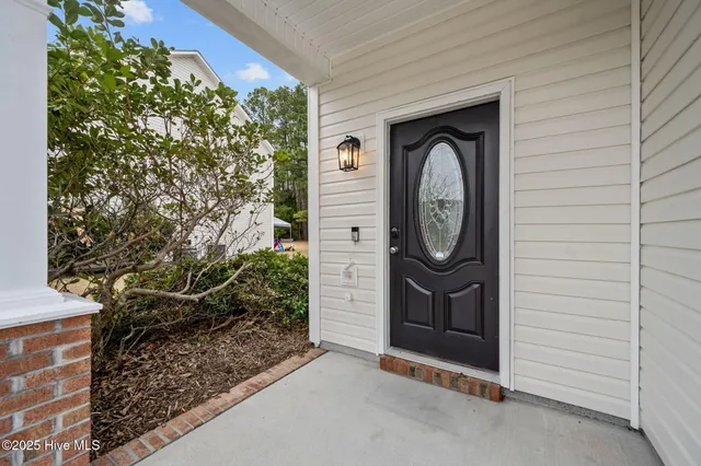 $361,500 | 806 Fort Sumter Way, Swansboro, NC 28584