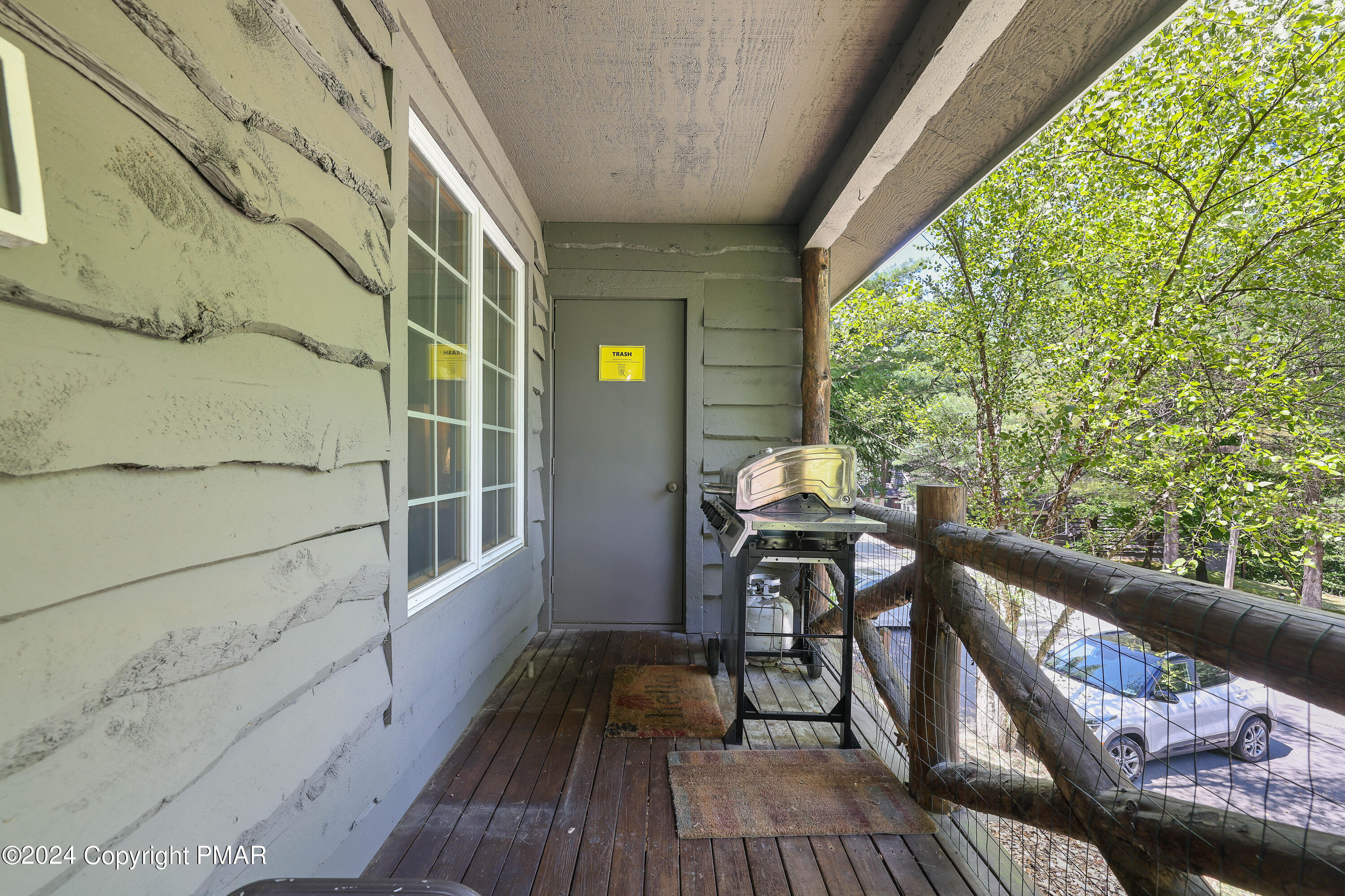 84 Short Hill Rd Lake Lake Harmony, PA 18624 - Photo 4 of 38 a view of balcony with furniture