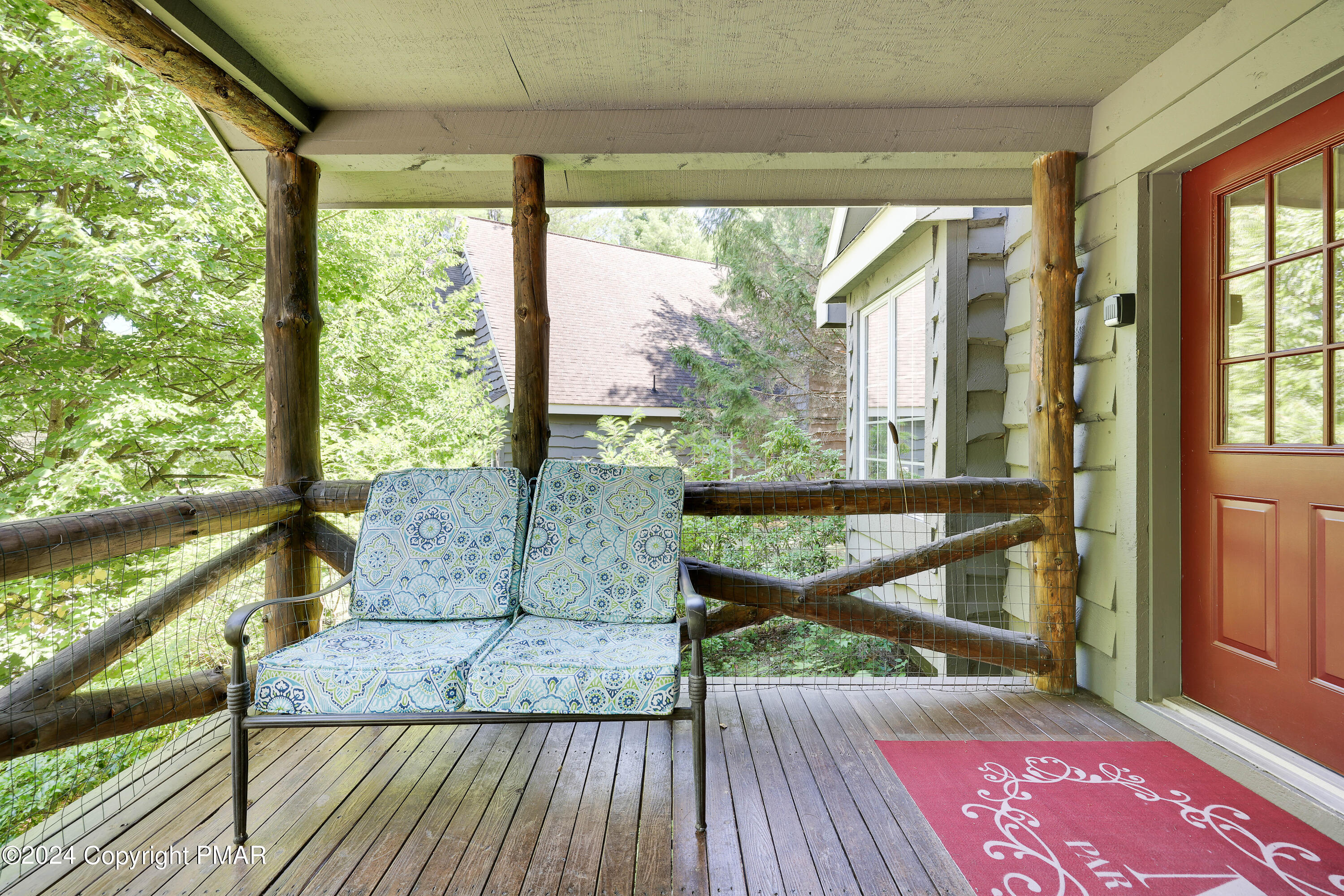 84 Short Hill Rd Lake Lake Harmony, PA 18624 - Photo 5 of 38