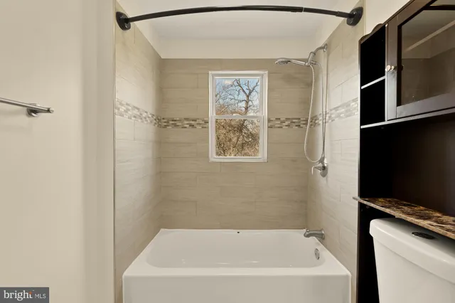 $3,500 | 4606 40th Street, Brentwood, MD 20722