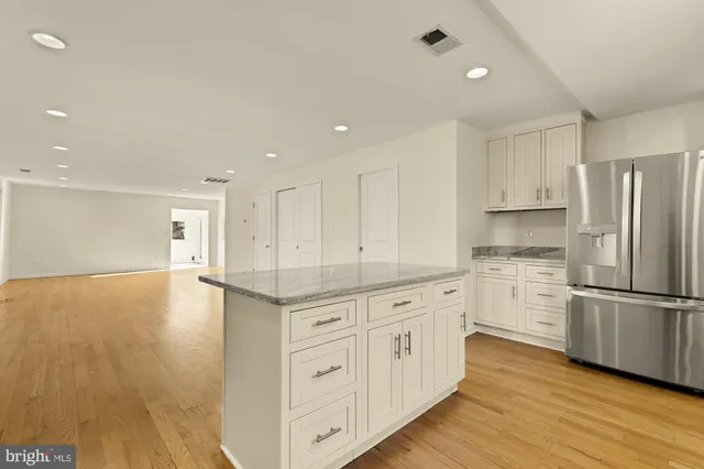 $3,500 | 4606 40th Street, Brentwood, MD 20722