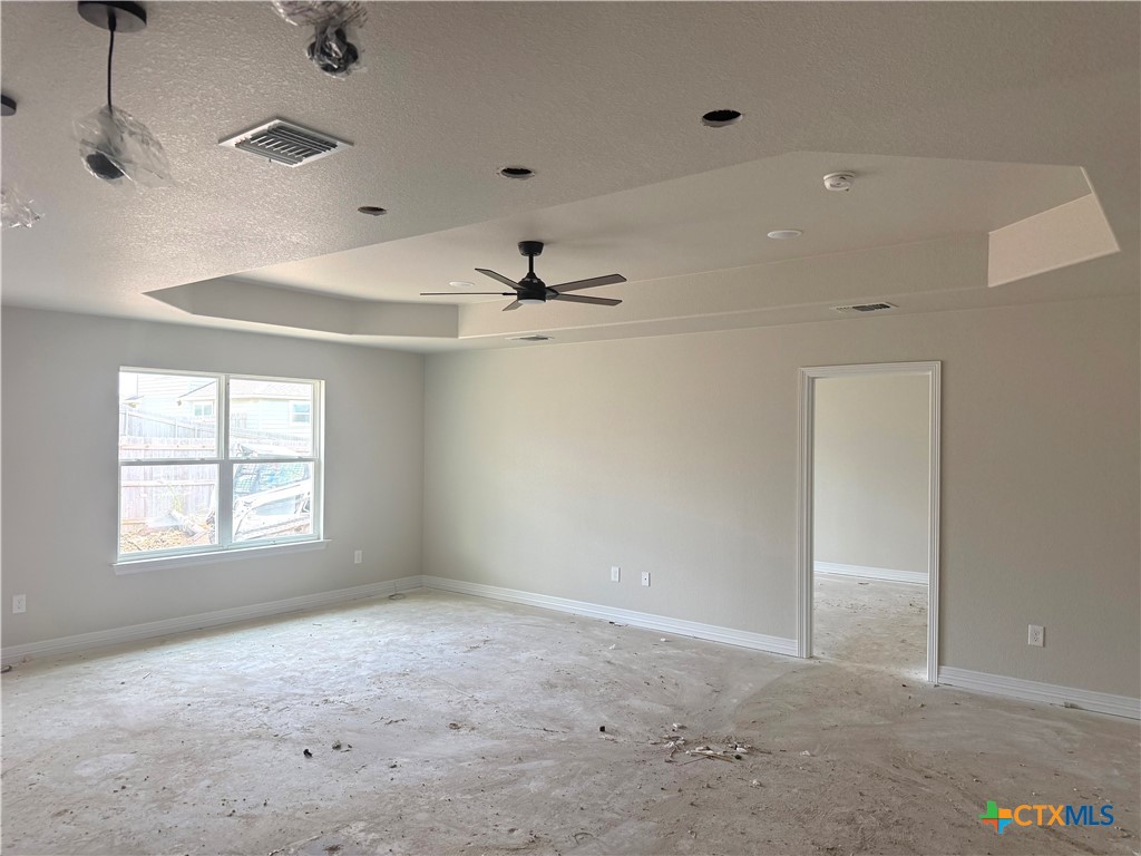 3819 Leming Court Temple, TX 76504 - Photo 4 of 9 a view of an empty room with a window