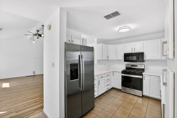 $2,600 | 11507 Elk Park Circle, Austin, TX 78759