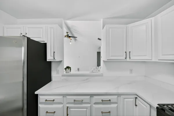 $2,600 | 11507 Elk Park Circle, Austin, TX 78759