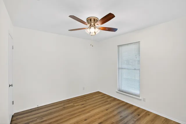 $2,600 | 11507 Elk Park Circle, Austin, TX 78759