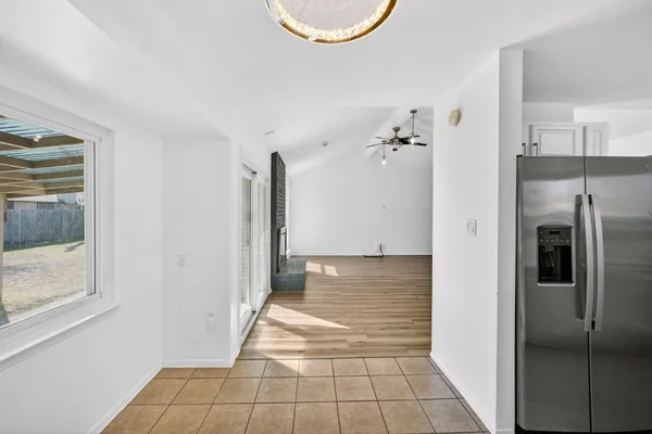 $2,600 | 11507 Elk Park Circle, Austin, TX 78759