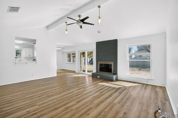 $2,600 | 11507 Elk Park Circle, Austin, TX 78759