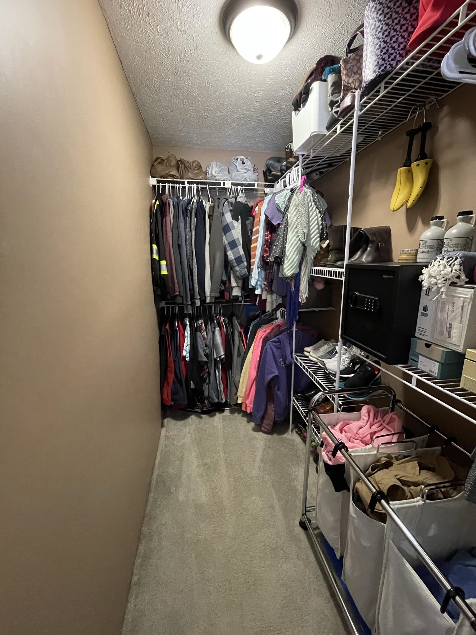 1799 Bodwell Road, Unit 21 Manchester, NH 03109 - Photo 6 of 21