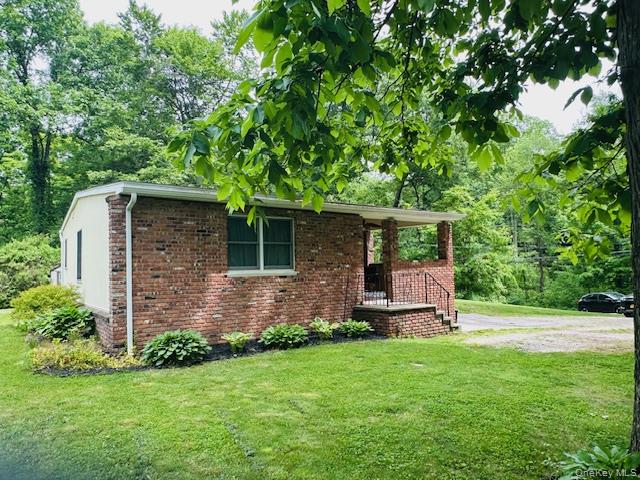 15 Roanoke Road Patterson, NY 12563 - Photo 25 of 48