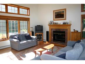 125 B Moscow Road, Unit B Stowe, VT 05672 - Photo 3 of 12
