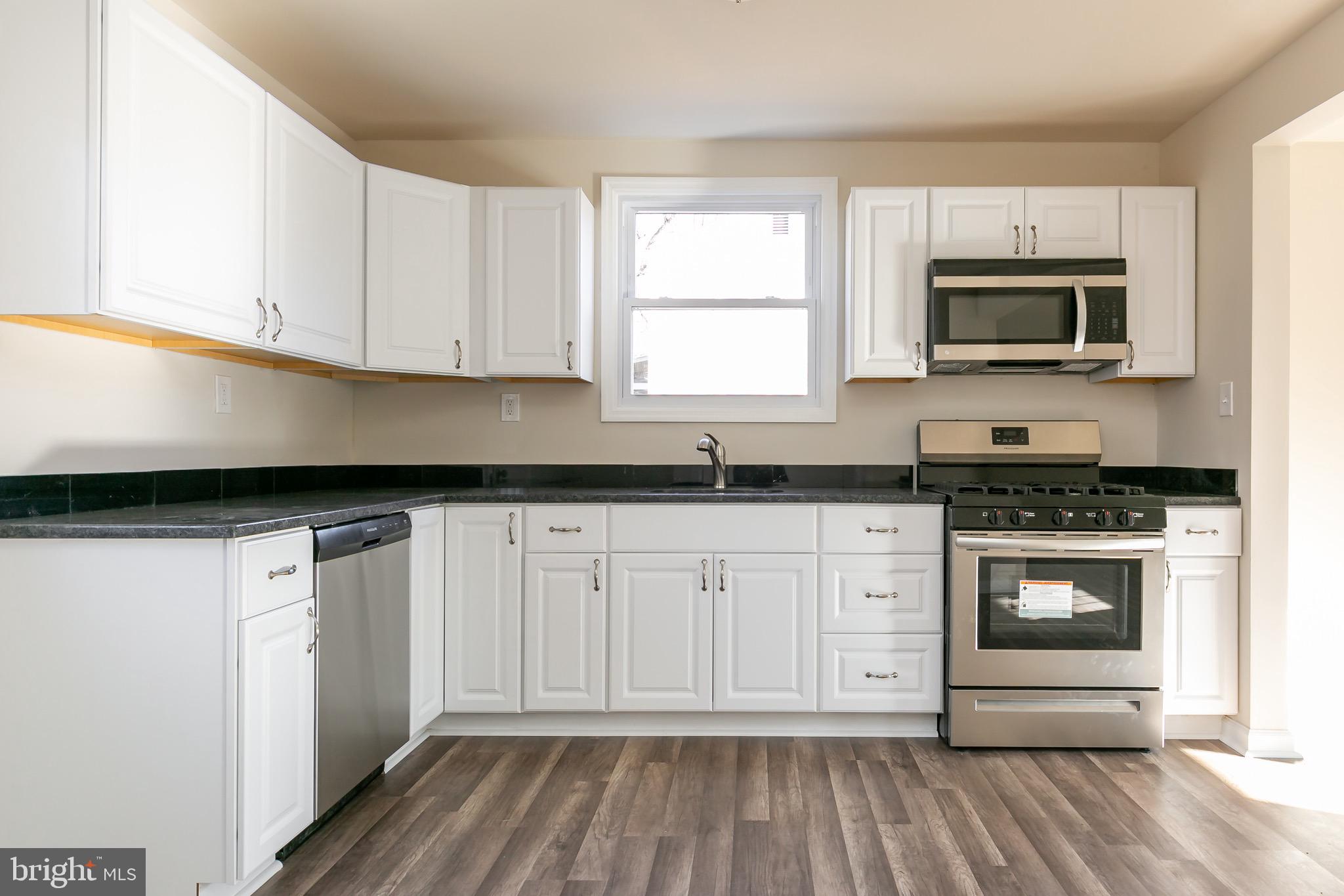 913 Bentley Road Lindenwold, NJ 08021 - Photo 11 of 25