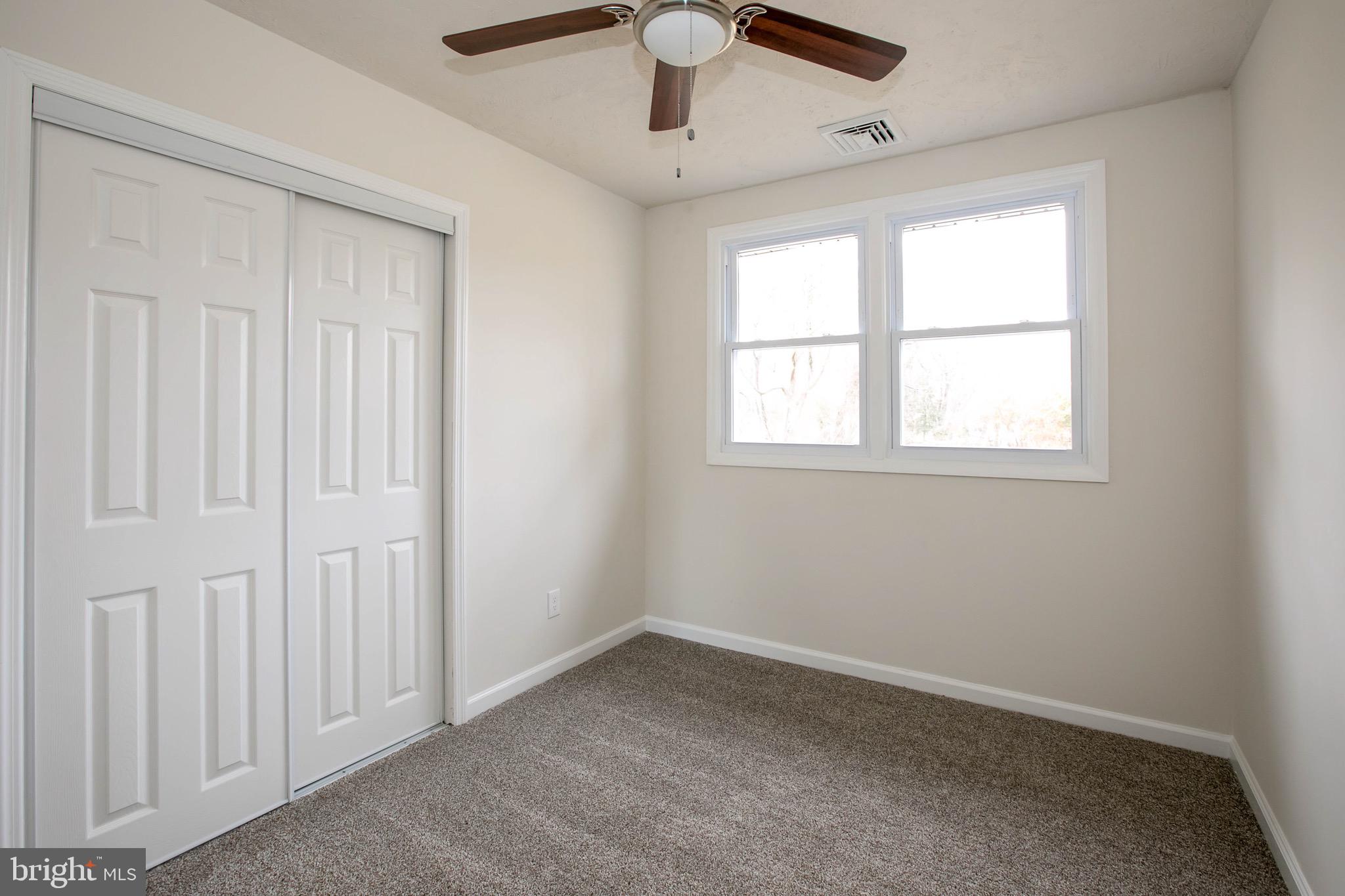 913 Bentley Road Lindenwold, NJ 08021 - Photo 16 of 25