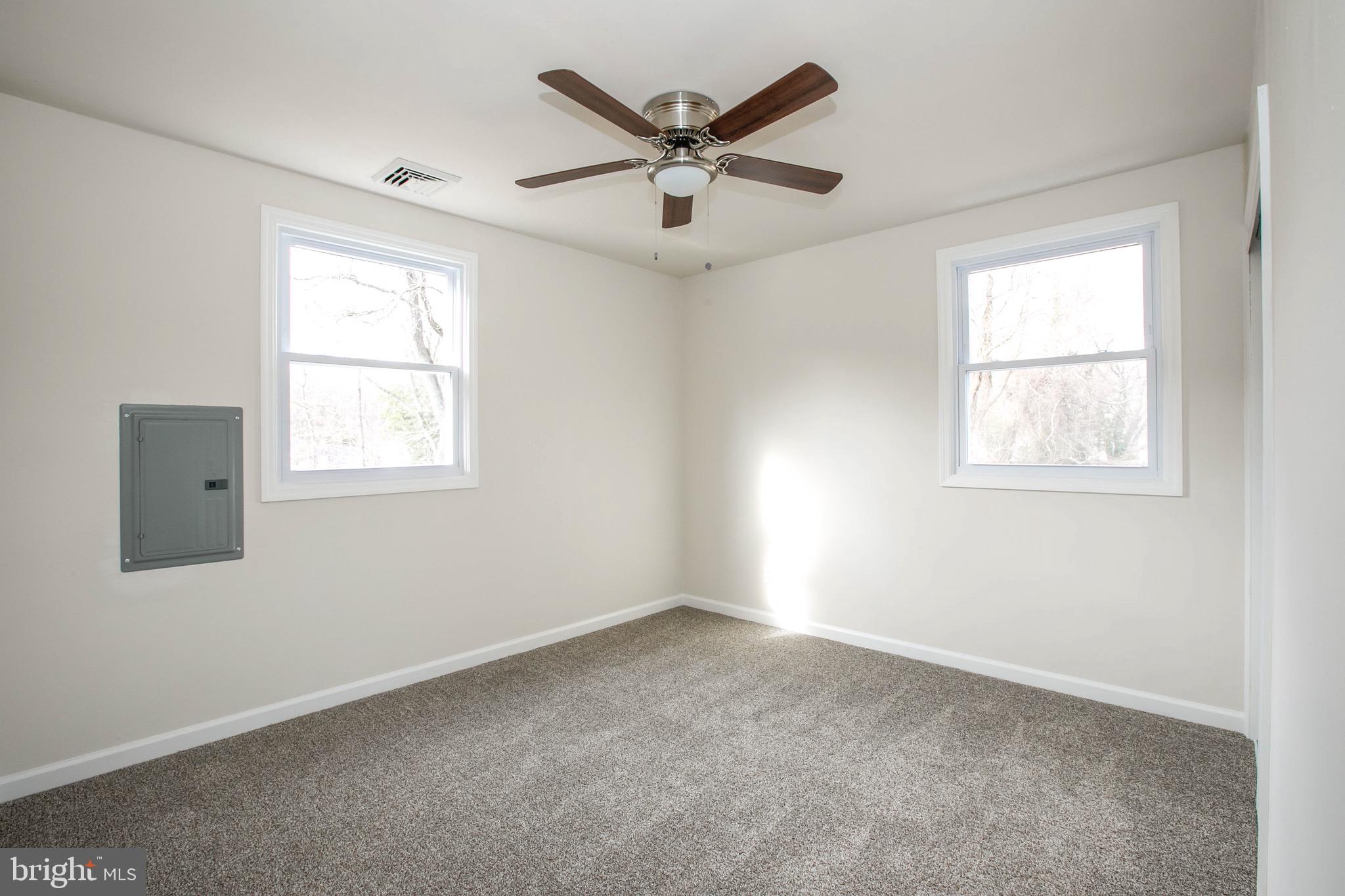 913 Bentley Road Lindenwold, NJ 08021 - Photo 18 of 25