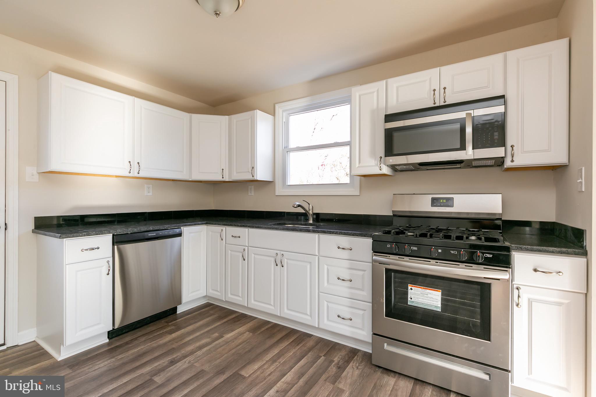 913 Bentley Road Lindenwold, NJ 08021 - Photo 10 of 25