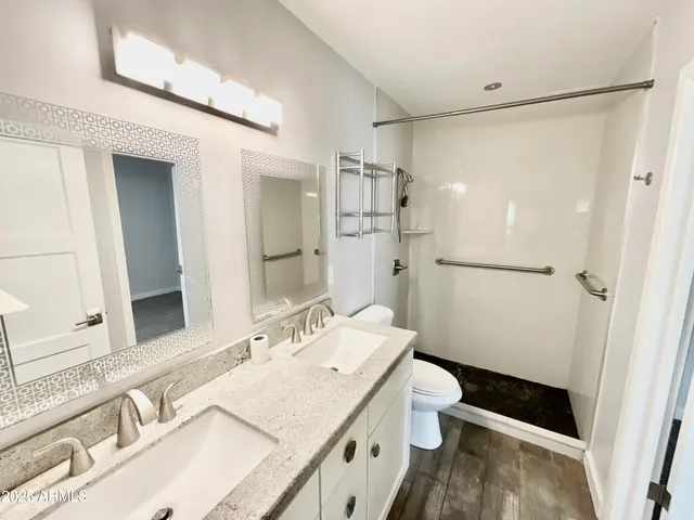 $2,500 | 1705 West Campbell Avenue, Phoenix, AZ 85015