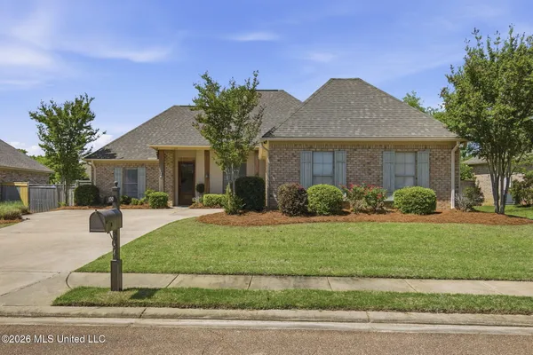 $324,000 | 130 Hanover Street, Madison, MS 39110