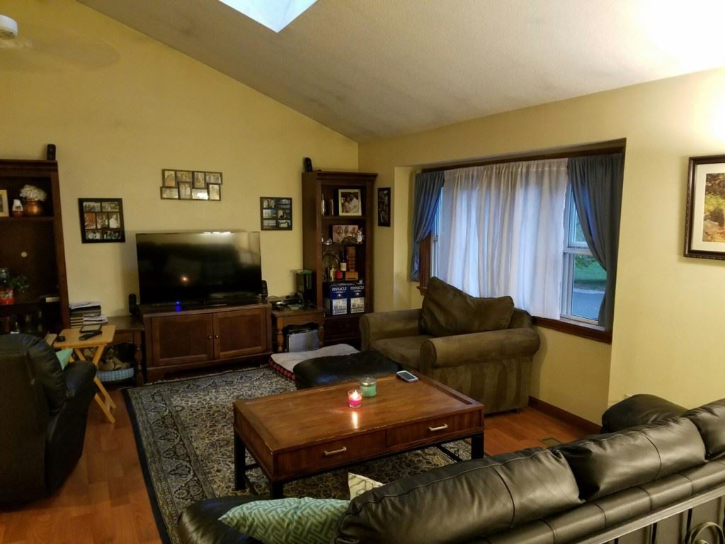 11 R Lancelot Drive, Unit 11R Derry, NH 03038 - Photo 2 of 5 Gallery Image 2