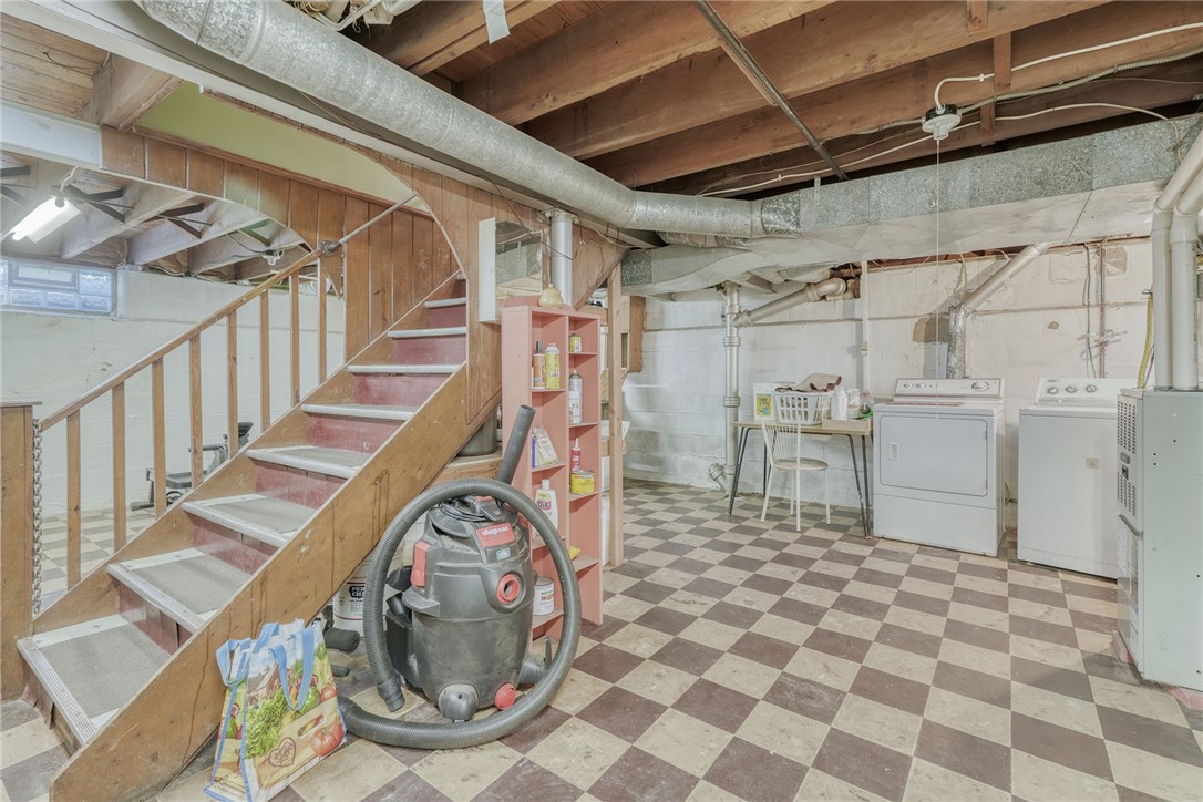 63 Eglantine Road Greece, NY 14616 - Photo 22 of 36