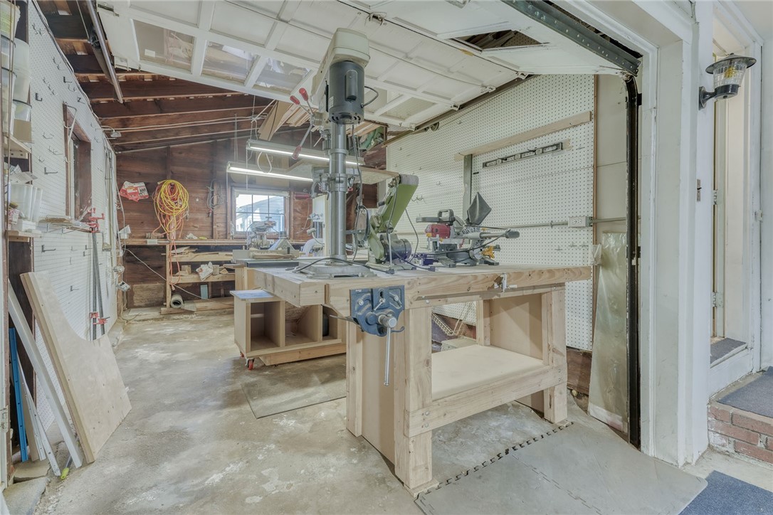 63 Eglantine Road Greece, NY 14616 - Photo 26 of 36