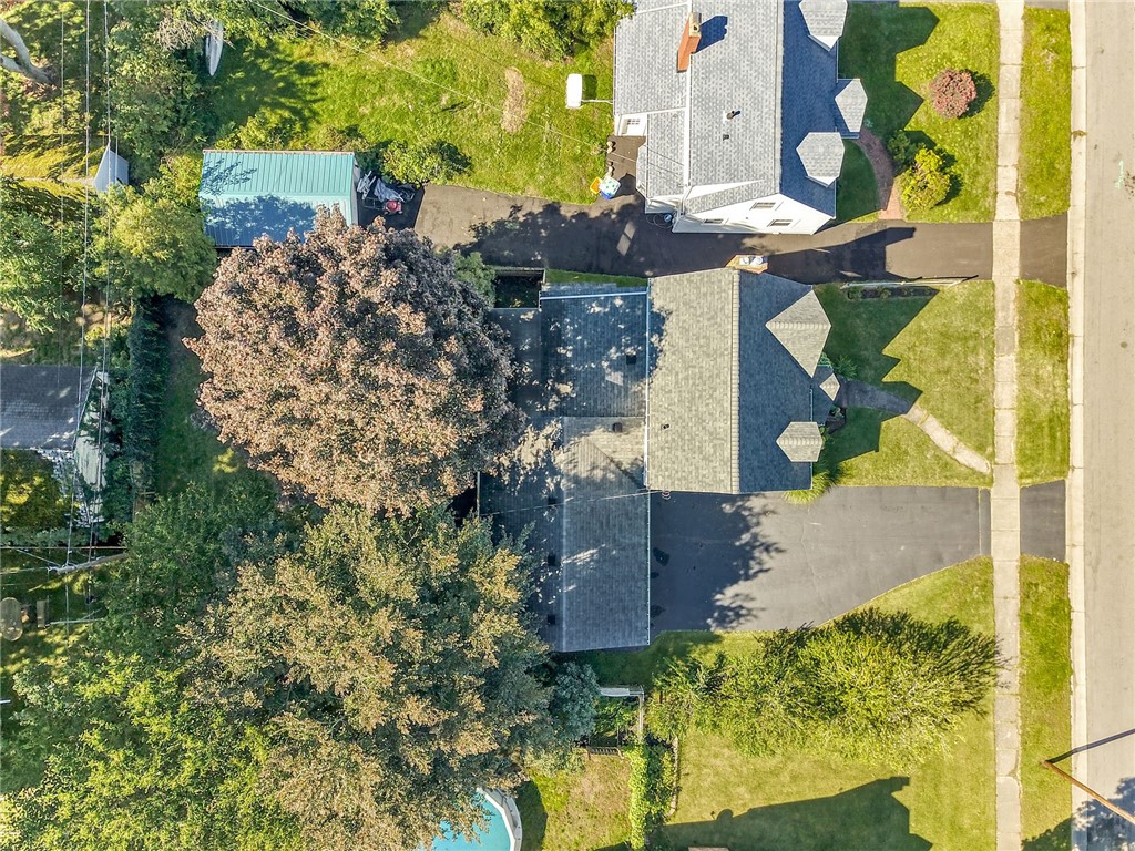 63 Eglantine Road Greece, NY 14616 - Photo 33 of 36