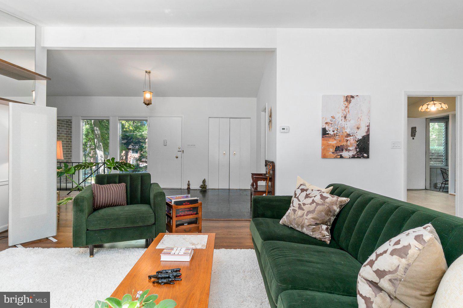 3707 Gardenview Road Baltimore, MD 21208 - Photo 11 of 64