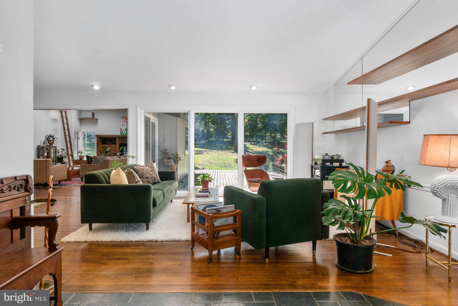 3707 Gardenview Road Baltimore, MD 21208 - Photo 9 of 64