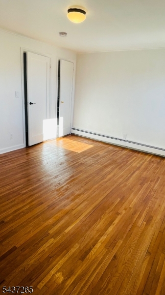 728 Thomas Street Elizabeth, NJ 07202 - Photo 4 of 12