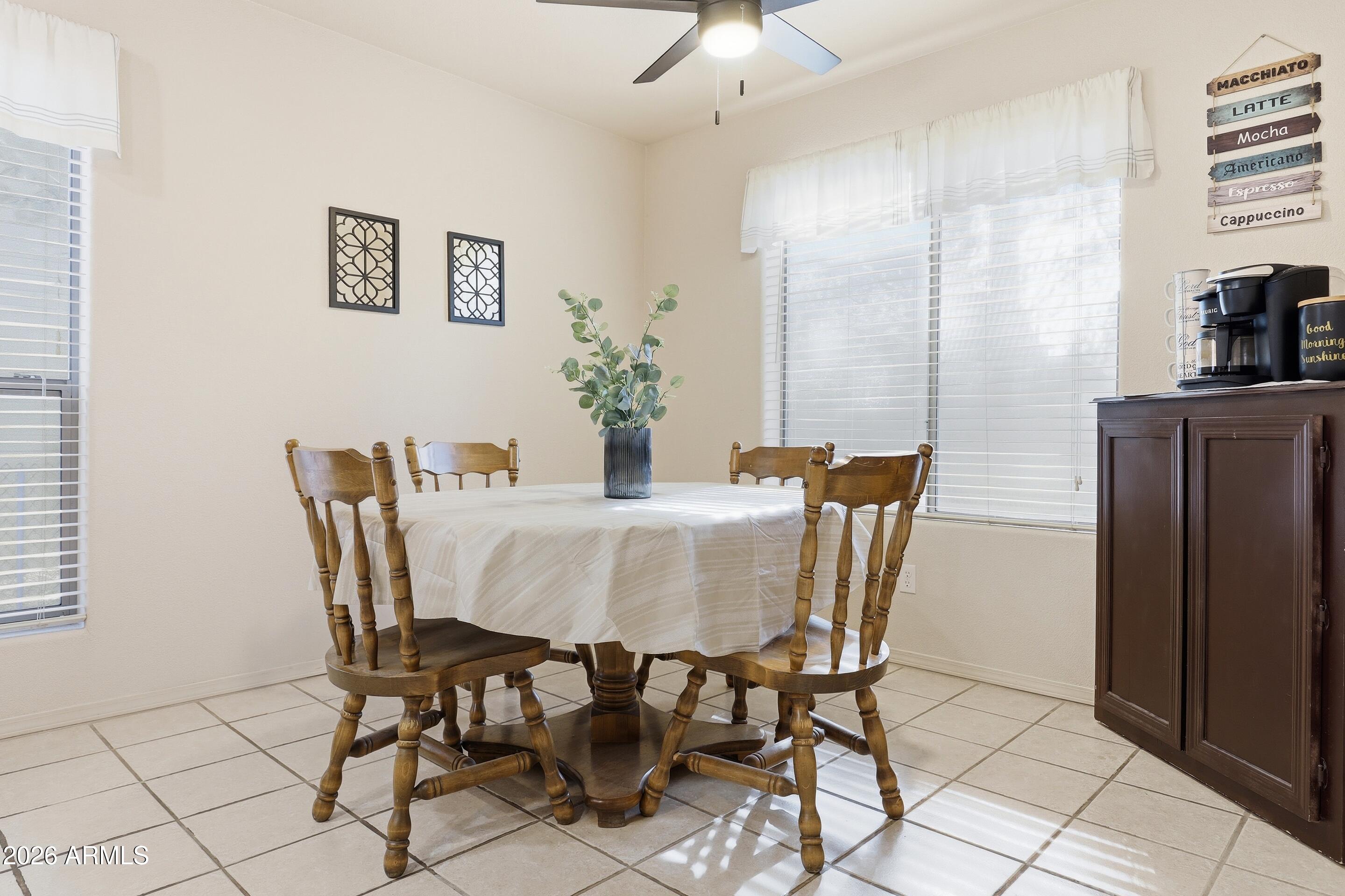 913 Landmark Trail Payson, AZ 85541 - Photo 11 of 47 a view of a dining room with furniture