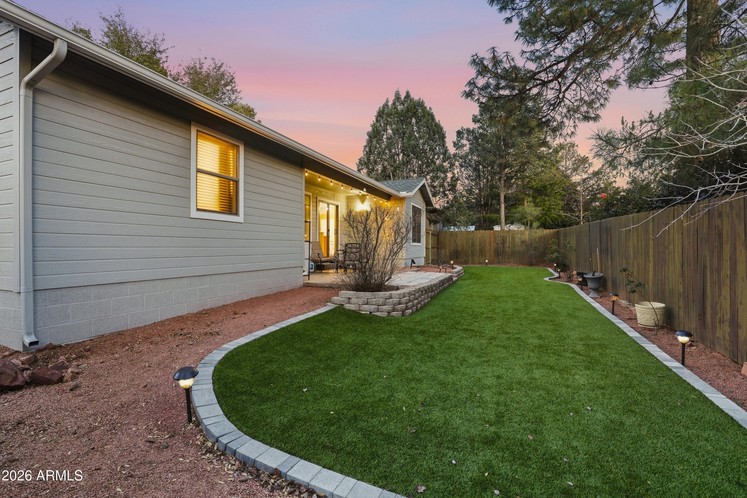 913 Landmark Trail Payson, AZ 85541 - Photo 35 of 47 a view of a backyard with a garden