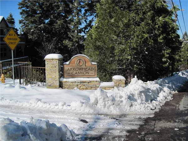 $799,900 | 28432 Fresh Spring Lane, Lake Arrowhead, CA 92352