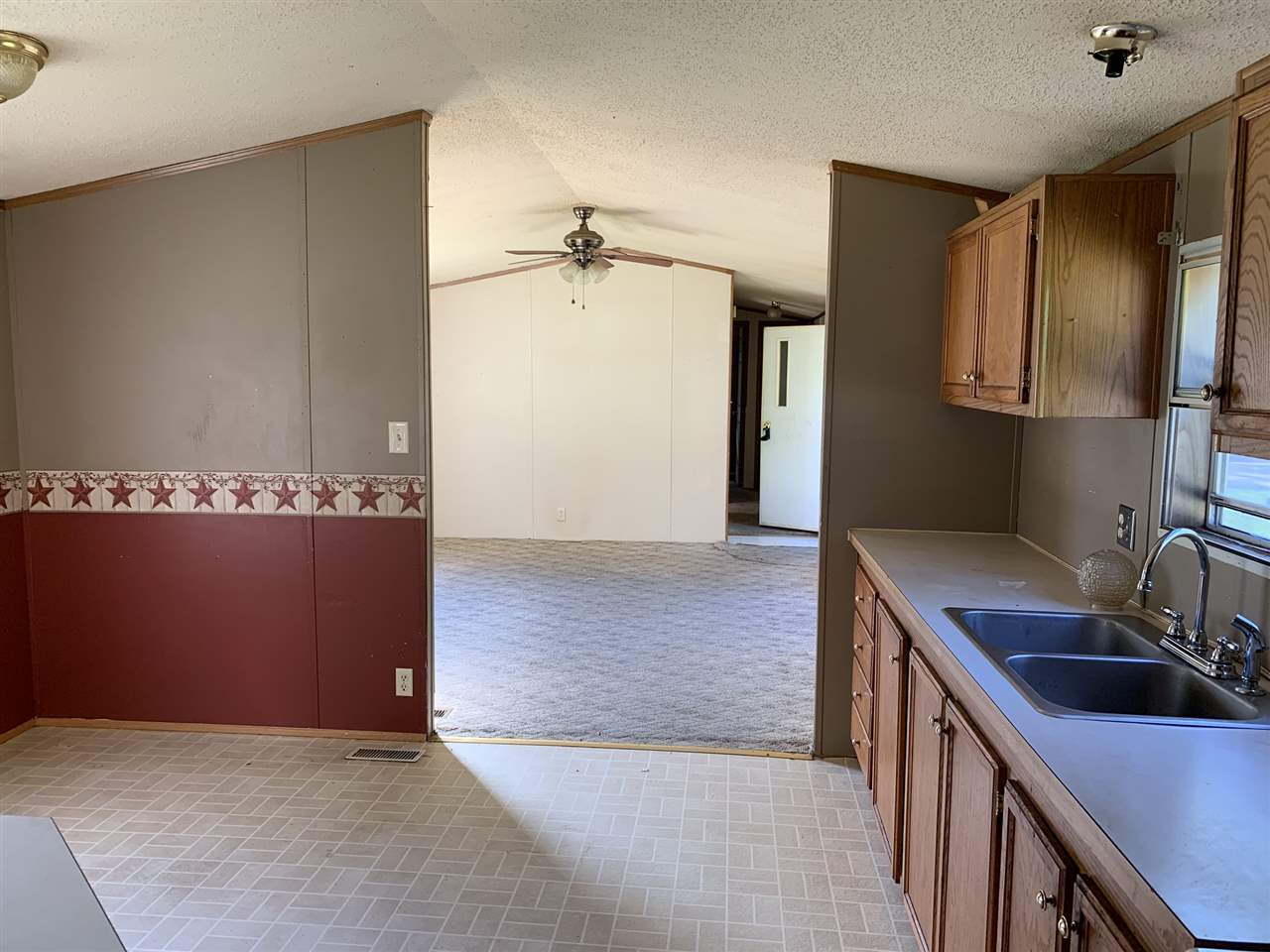 115 Pineland Park Road Milton, NH 03851 - Photo 6 of 13 Gallery Image 6
