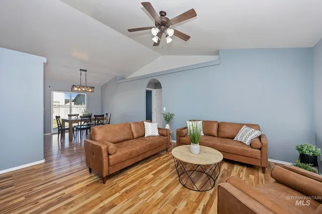 $338,000 | 1016 Arrow Wood Court, Twin Falls, ID 83301