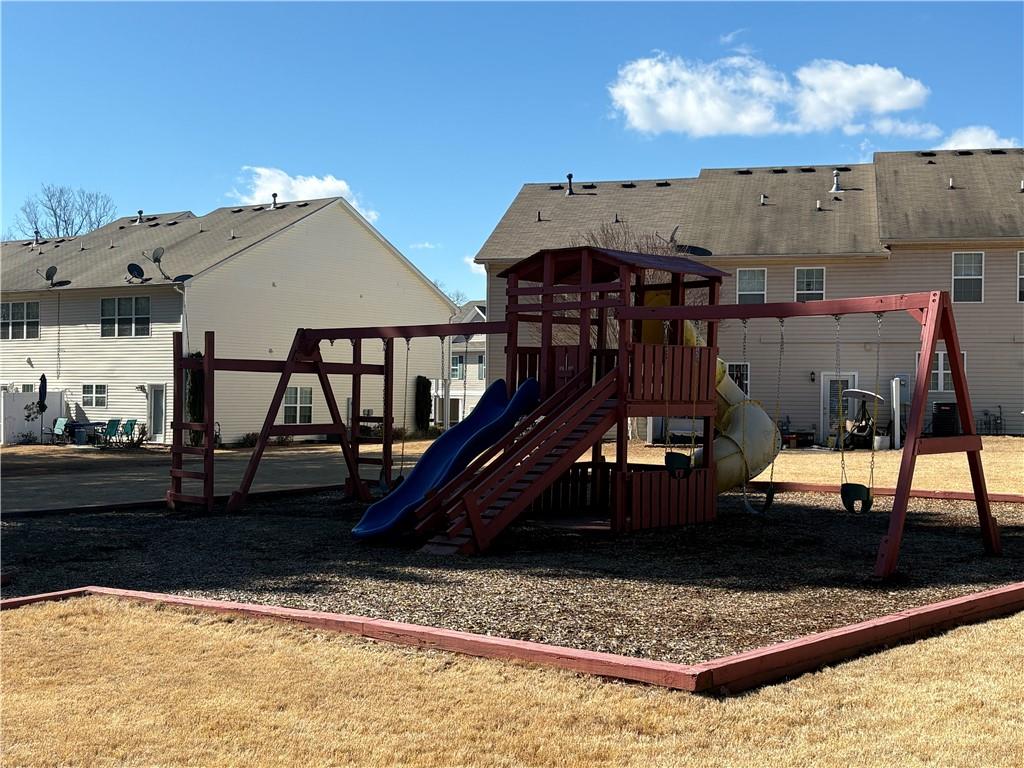 4720 Beacon Ridge Lane Flowery Branch, GA 30542 - Photo 19 of 20 a view of a terrace