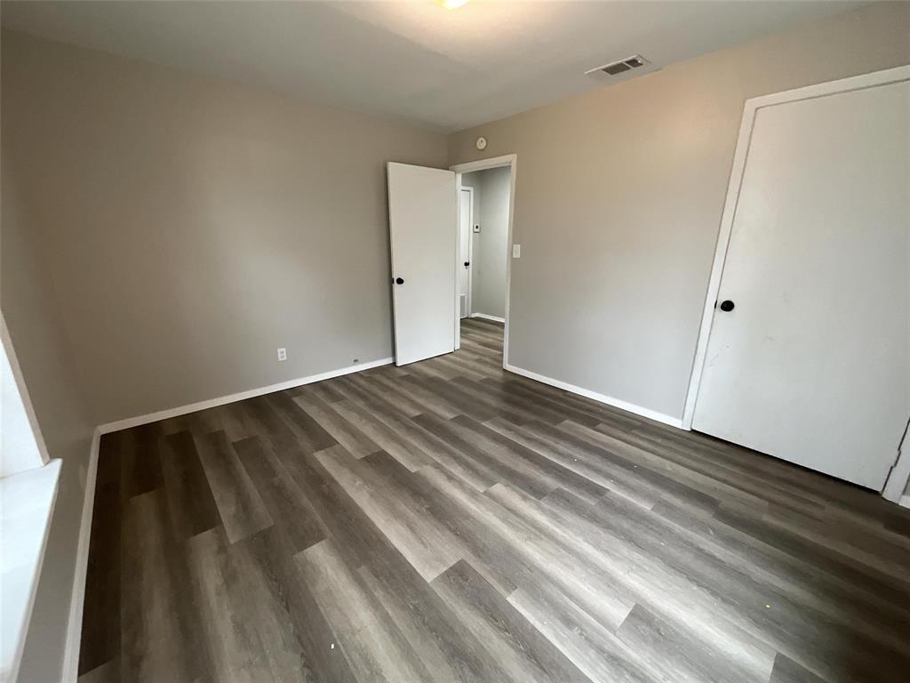 405 Beard Street Canton, TX 75103 - Photo 6 of 20 a view of wooden floor