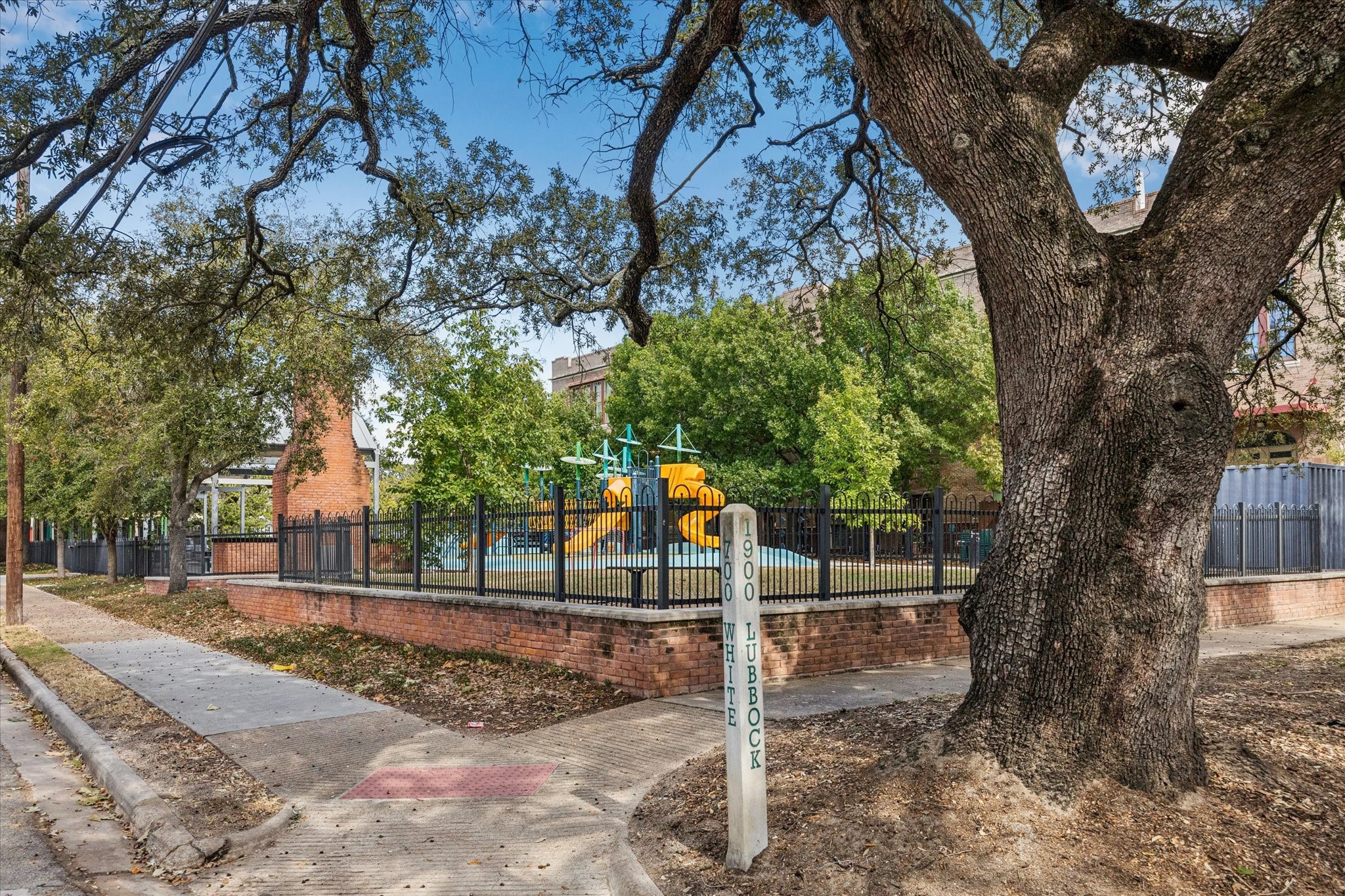 1919 Lubbock Street Houston, TX 77007 - Photo 33 of 36