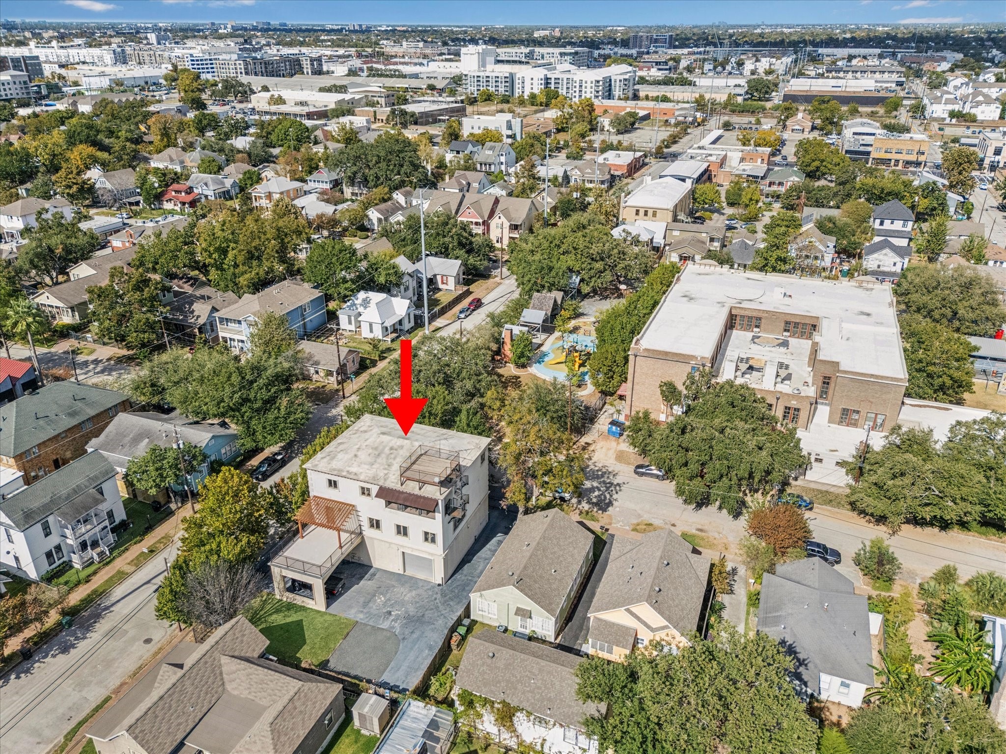 1919 Lubbock Street Houston, TX 77007 - Photo 36 of 36 an aerial view of residential houses with outdoor space