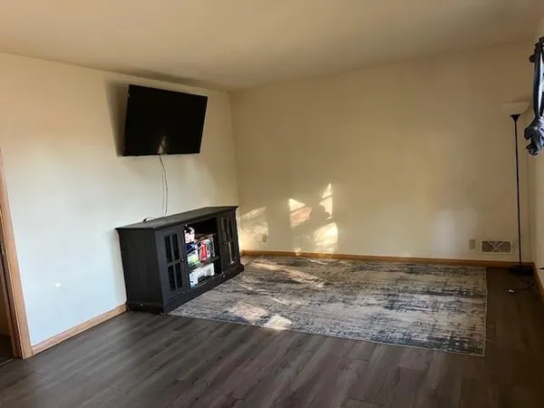 $157,400 | 935 31st Avenue North, St. Cloud, MN 56303