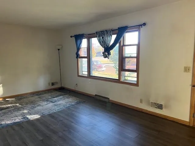 $157,900 | 935 31st Avenue North, St. Cloud, MN 56303