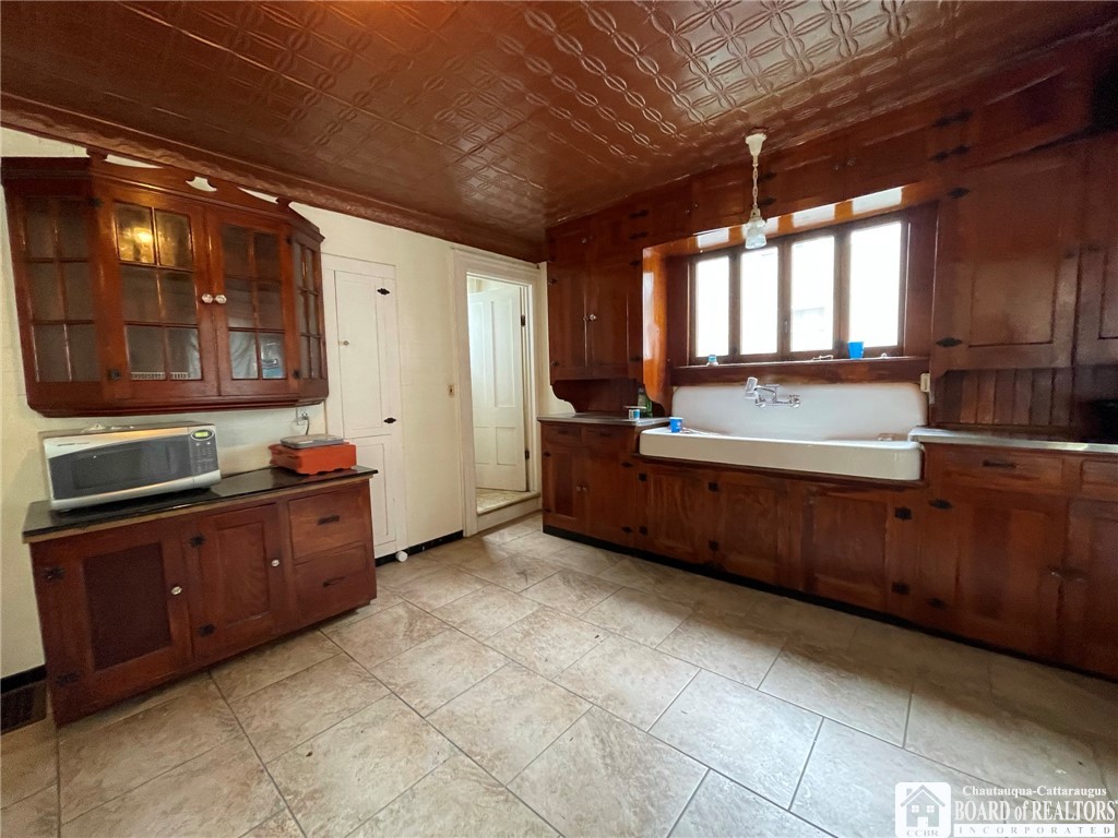 142 South Barry Street Olean City, NY 14760 - Photo 12 of 37