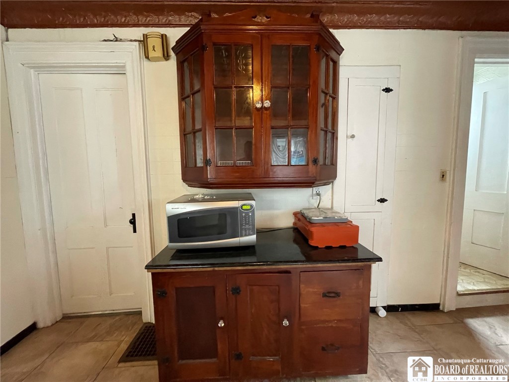 142 South Barry Street Olean City, NY 14760 - Photo 13 of 37