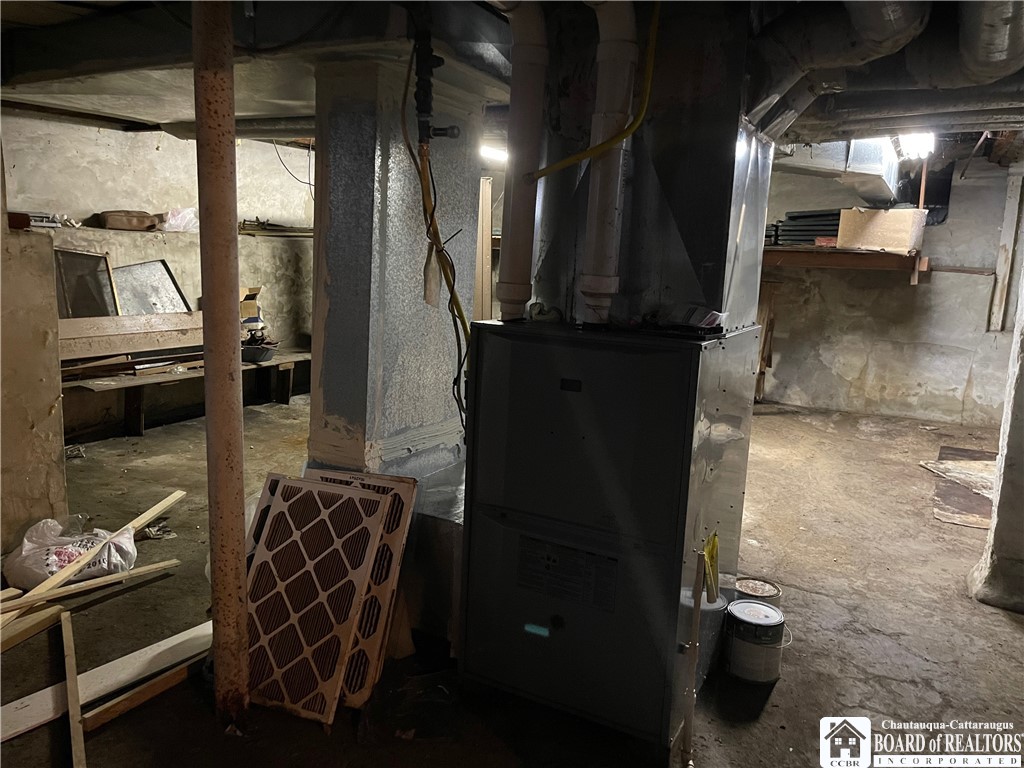 142 South Barry Street Olean City, NY 14760 - Photo 34 of 37