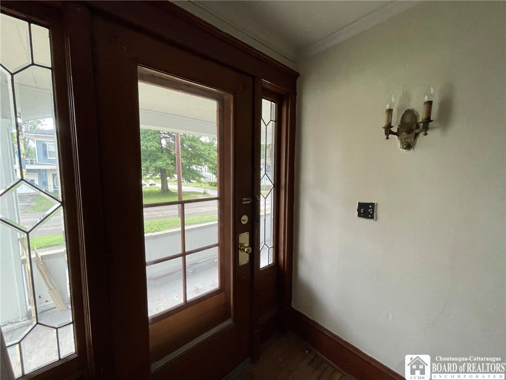 142 South Barry Street Olean City, NY 14760 - Photo 7 of 37