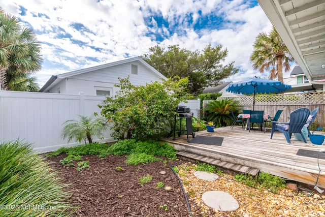 $888,000 | 120 8th Avenue North, Jacksonville Beach, FL 32250