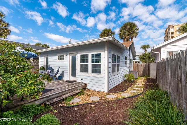 $888,000 | 120 8th Avenue North, Jacksonville Beach, FL 32250