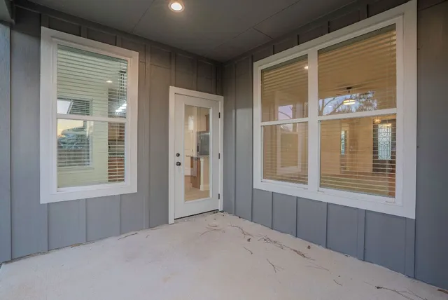 an empty room with cabinet