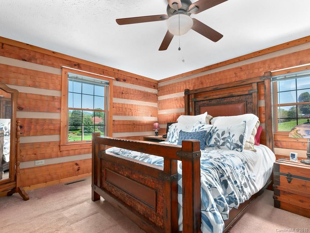 4736 Old Clyde Road Clyde, NC 28721 - Photo 10 of 23